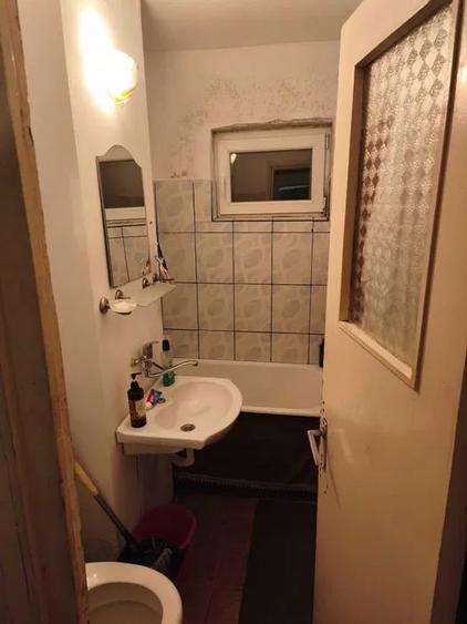 Apartament cu 2 camere semidecomandat în Zimbru