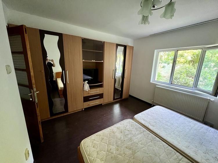 Apartament cu 4 camere în Dorobanți 2