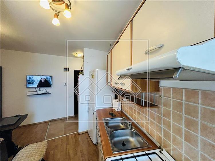 Apartament cu 2 camere decomandat în Turnișor
