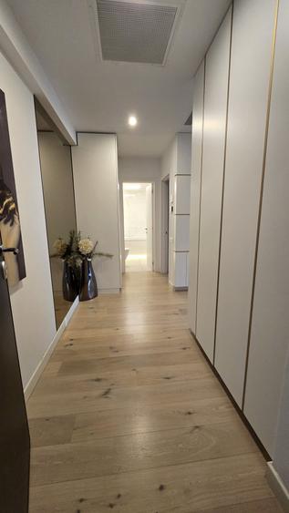 Apartament cu 2 camere decomandat, mobilat în Herăstrău