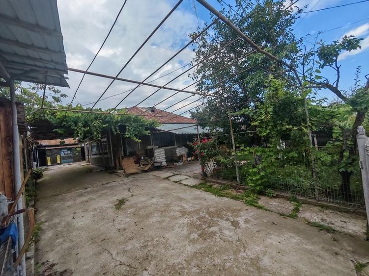 Spațiu comercial, în Valea Dulce