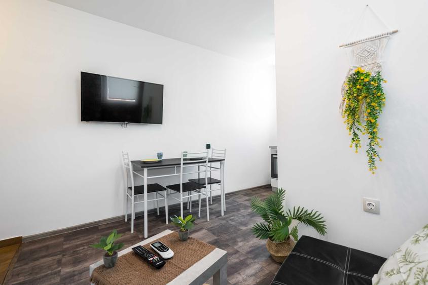 2 Rooms | 5 Minutes walk to Unirii Metro | Landlord - 5