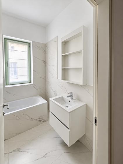 Duplex cu 5 camere cu Canalizare în Pipera