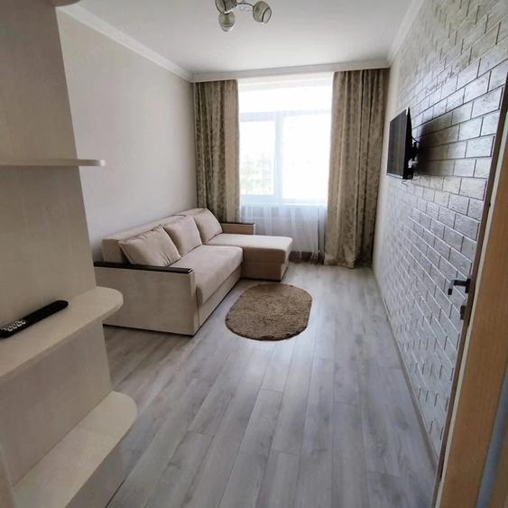 Apartament cu 2 camere decomandat în Drumul Sării