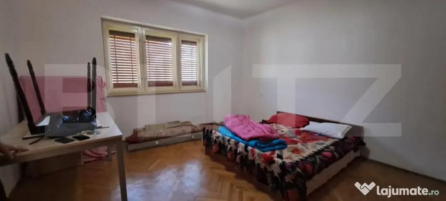 Casă cu 4 camere cu Teren 150 Mp în Central