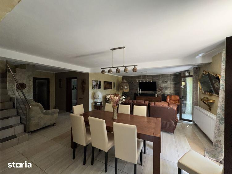 Casă cu 4 camere cu Teren 381 Mp în Agigea