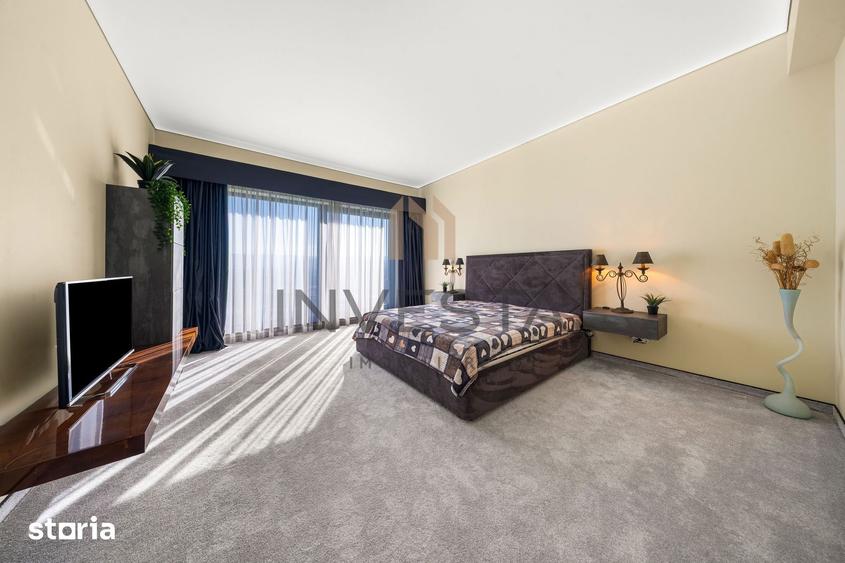 Casă cu 8 camere cu Teren 3713 Mp în Grigorescu