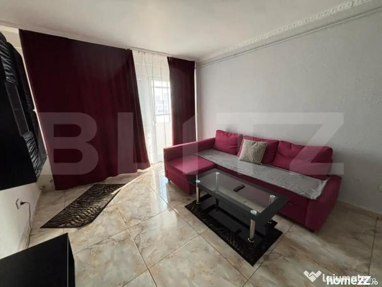 Apartament cu 2 camere decomandat în Republicii