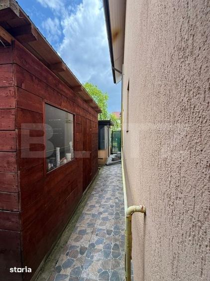 Casă cu 6 camere cu Teren 350 Mp în Tătărași