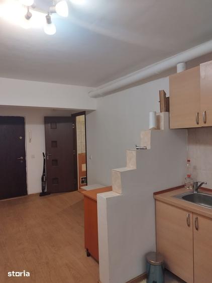 Garsonieră în Dâmbul Rotund