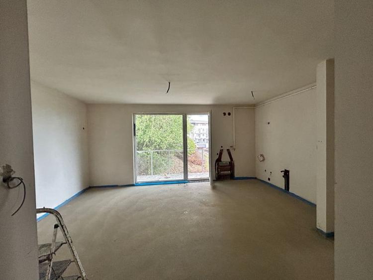 Apartament 3 camere, 62 mp, terasa 75 mp, semifinisat, zona Teilor - 4