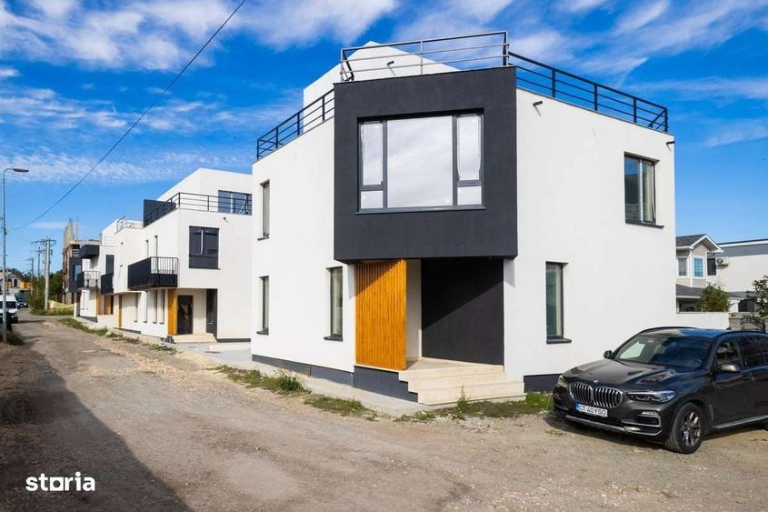 Casă cu 4 camere în Palazu Mare