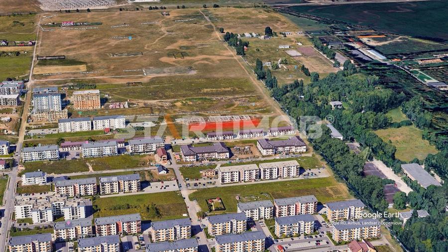 Teren Construcții intravilan de 2000 mp, în Tractorul