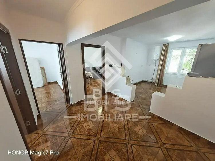 Apartament cu 4 camere decomandat în Independenței