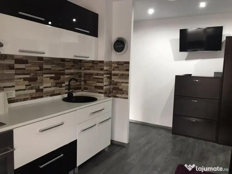 Apartament cu 2 camere decomandat în Tineretului