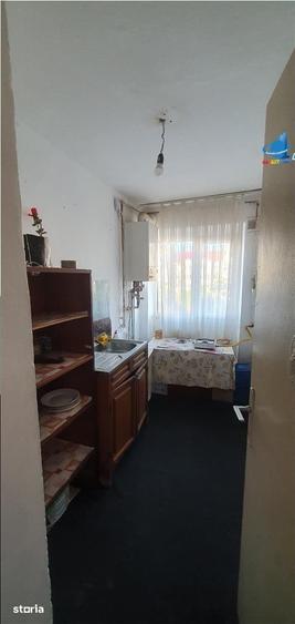 Apartament cu 2 camere în Micro 6