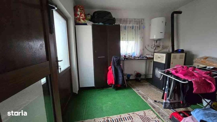 Casă cu 3 camere în Horlești