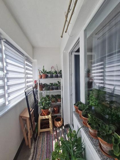 Apartament cu 3 camere decomandat în Chiajna