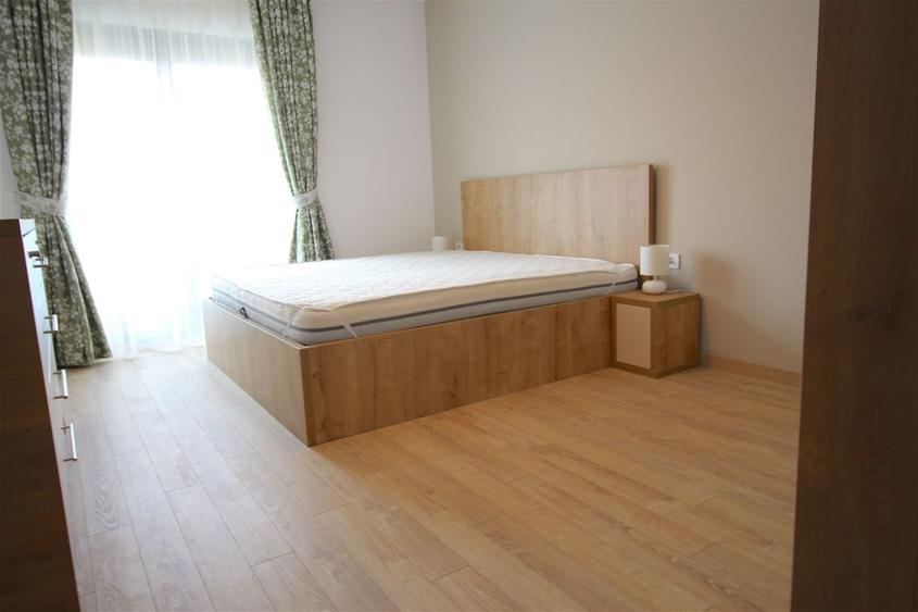 Apartament cu 3 camere decomandat, mobilat în Nord