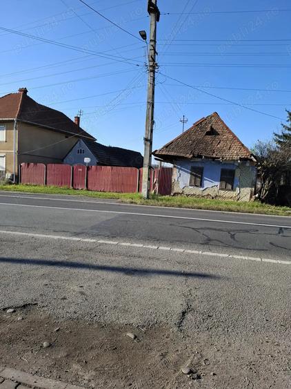 Teren de 5000 mp, în Central