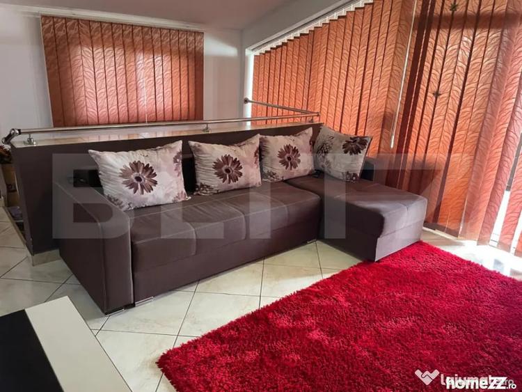 Casă cu 5 camere cu Teren 300 Mp în Central