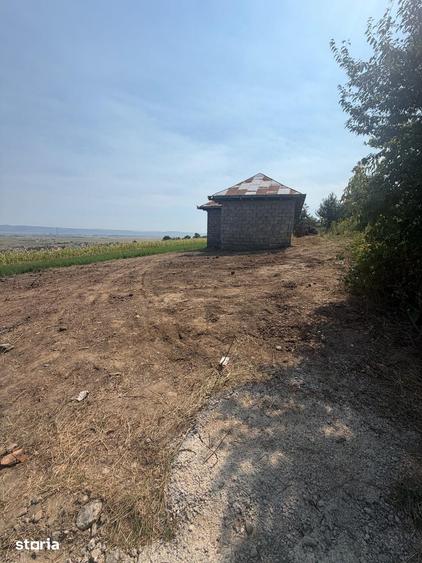Teren de 470 mp, în Luizi-Călugăra