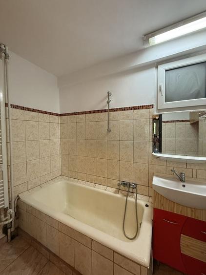 Apartament 2 camere de închiriat — Bd. Dimitrie Cantemir, Sector 4 - 8
