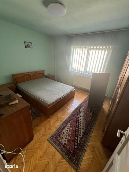 Apartament cu 2 camere decomandat în Carpați 2