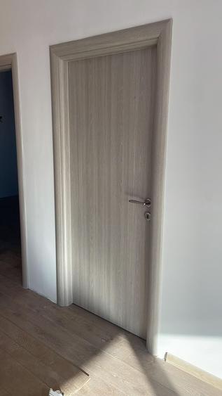 Casă individuală cu 4 camere cu Canalizare în Est