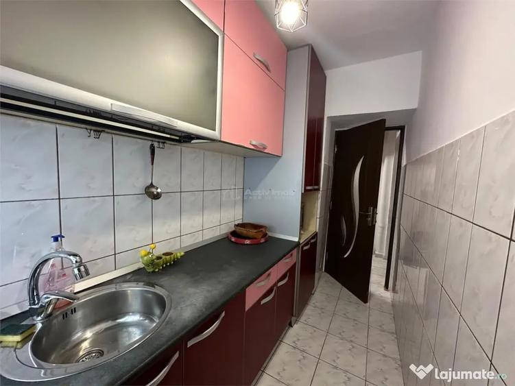 Apartament cu 2 camere semidecomandat în Central
