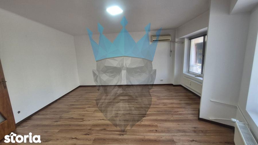 Apartament cu 2 camere în Centrul Civic