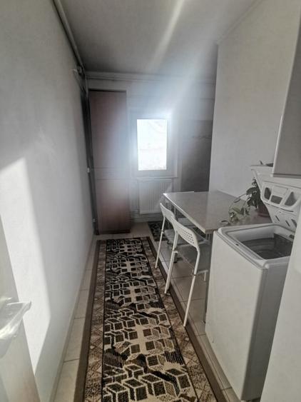 Garsonieră decomandată în Inel II