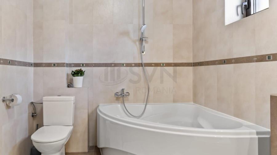 Apartament cu 3 camere semidecomandat, mobilat în Arcul de Triumf