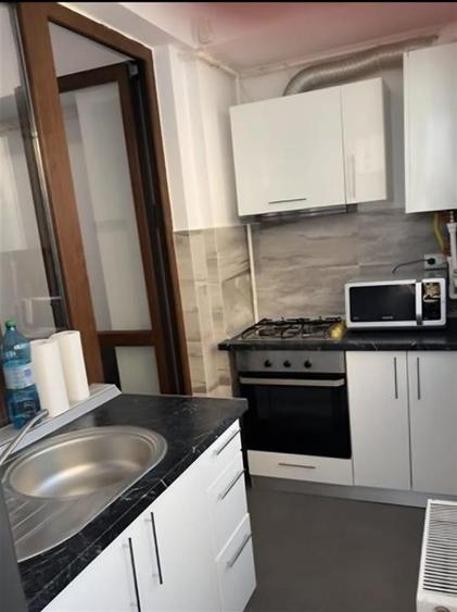 Apartament cu 2 camere decomandat, mobilat în Păcurari