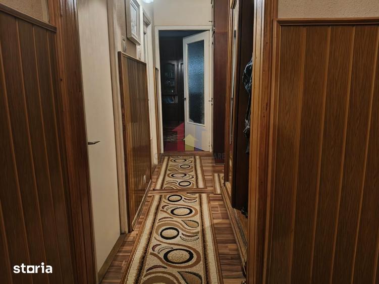 Apartament cu 4 camere în Buzaului
