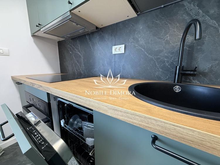 Apartament cu 2 camere semidecomandat, mobilat în Central