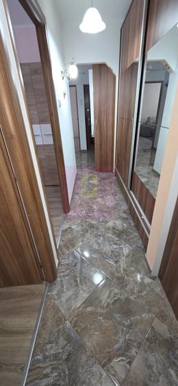 Apartamnet cu 3 camere de vanzare in Campina, Central - 6