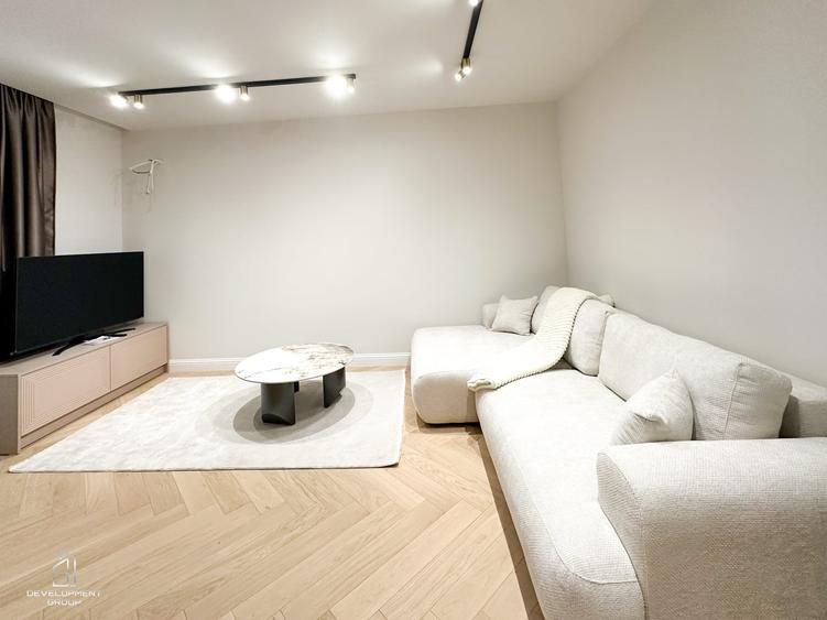 Apartament cu 2 camere semidecomandat în Iancu Nicolae