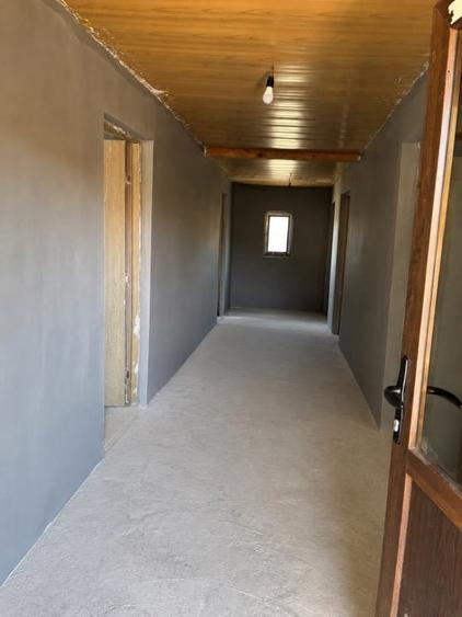 Casă cu 3 camere cu Teren 2.2829999923706 Mp în Bahna