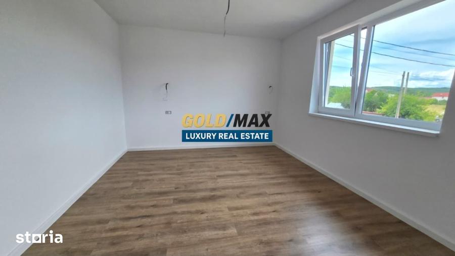 Casă cu 4 camere cu Teren 400 Mp în Moșoaia