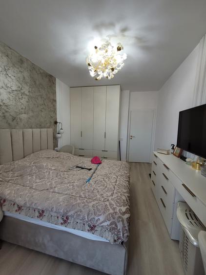 Apartament cu 2 camere decomandat, mobilat în Kamsas