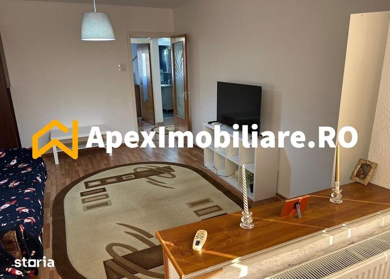 Apartament cu 2 camere decomandat în Văcăresti