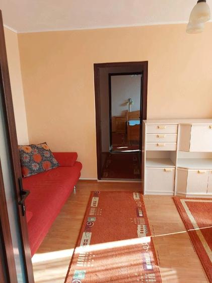 Apartament cu 2 camere semidecomandat în Lotus