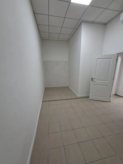 Spa?iu pretabil birourii,farmacie,etc - 10