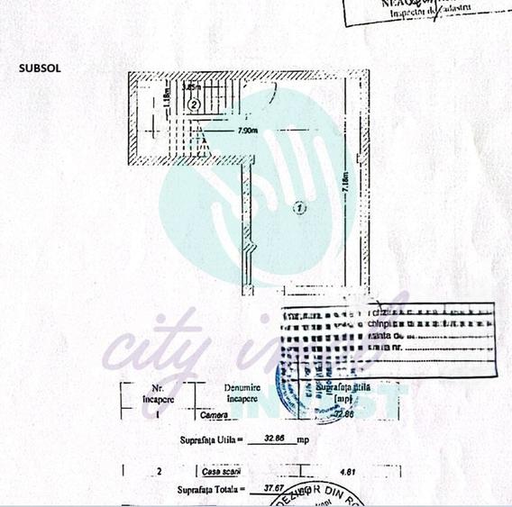 Casă individuală cu 9 camere cu Canalizare în 13 Septembrie