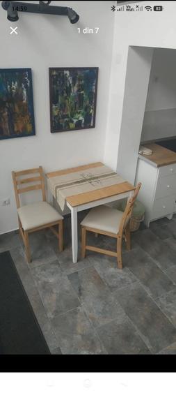 Apartament cu 2 camere decomandat în Deve