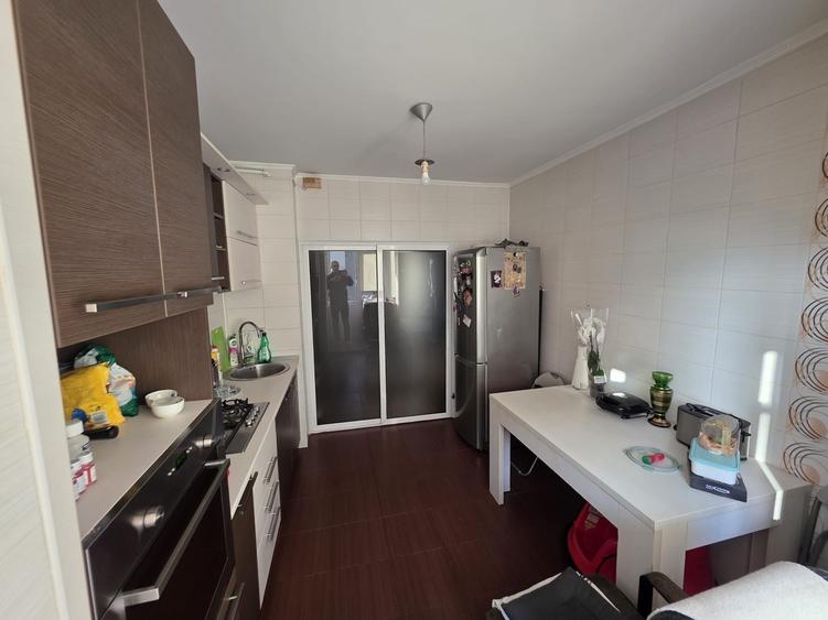 Apartament cu 2 camere decomandat în Morarilor