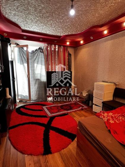 Apartament cu 2 camere decomandat în Est