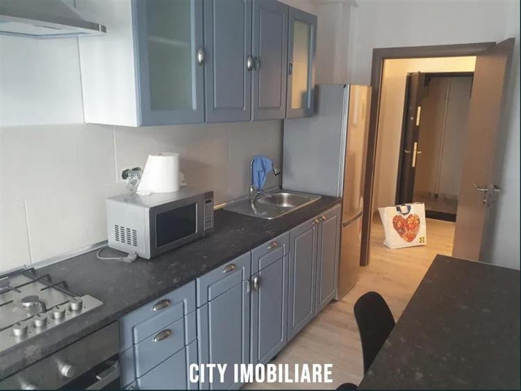 Apartament cu 2 camere decomandat, mobilat în Andrei Mureșanu