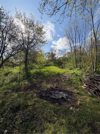 Teren de 809 mp, în Trăisteni